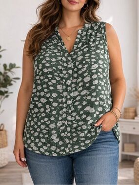 fun 2 fun Green Floral Sleeveless V-Neck Tank